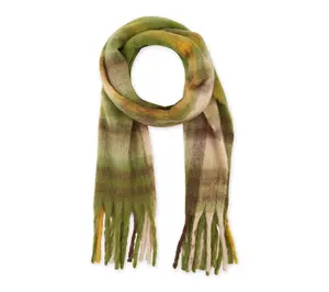 Hadley Wren Cozy Plaid Scarf