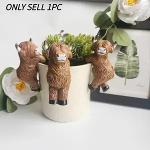 New Creative Resin Highland Cow Statue Hanging Decoration Home Wall Decor Highland Cow Flower Pot Hanging Ornament