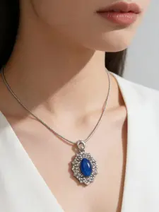 French Vintage Blue Rhinestone Necklace, Unique Design, Simple Elegance, Luxury Fashion, Versatile Clavicle Chain, All Seasons