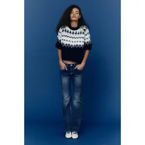 H&M Flared Low Jeans