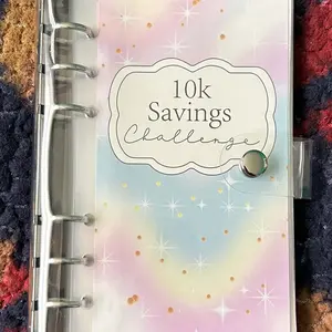 12 Month Savings Challenge Binder, 1 Count A6 10K Savings Binder, 2026 Saving Budget Planner, Money Saving Budget Binder for Home & School & Office For New Year Gift, Planner Notebook