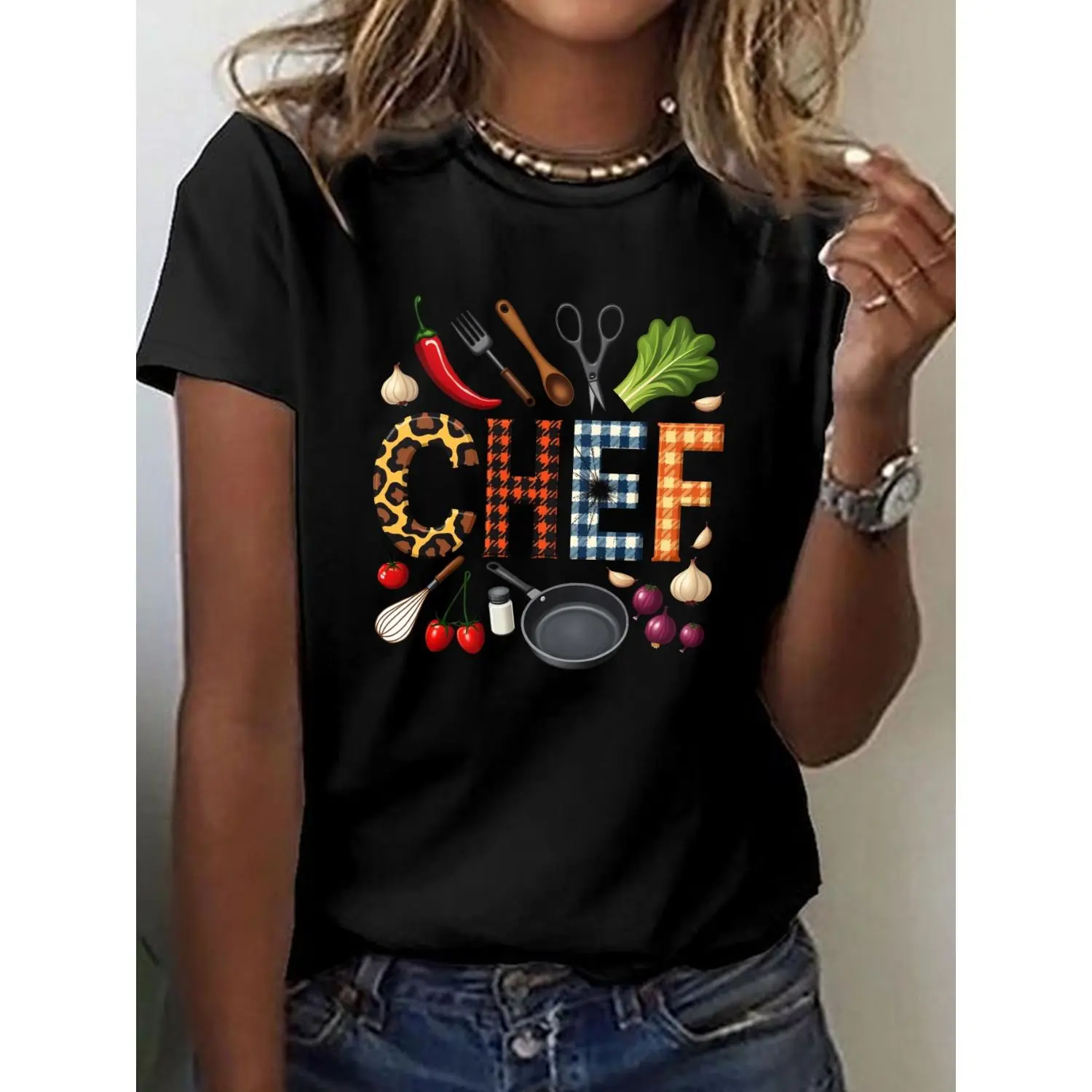 Women's CHEF & Kitchen Utensils Print T-Shirt - Chef Hat, Spoon,, Broth Bowl - Short Sleeve Crew Neck Casual Top - Apparel Gift for Chefs & Cooks - Machine Washable Comfortable Wear