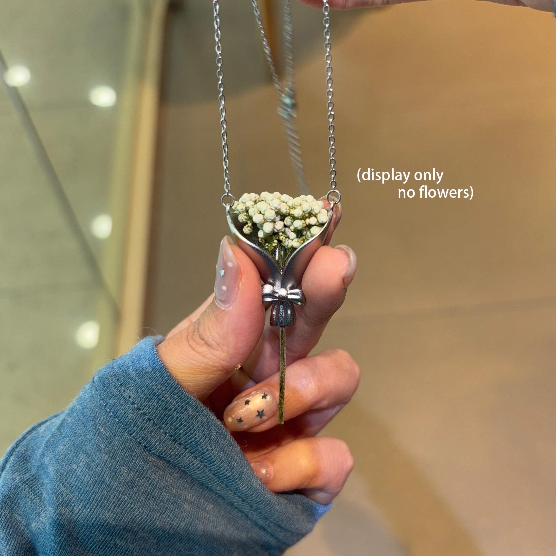 DIY Bouquet Necklace – Create your own custom floral accessory by inserting dried or fresh stems. Holiday gifts for friends and family DIY Bouquet Necklace – Create your own custom floral accessory by inserting dried or fresh stems. Holiday gifts for friends and family