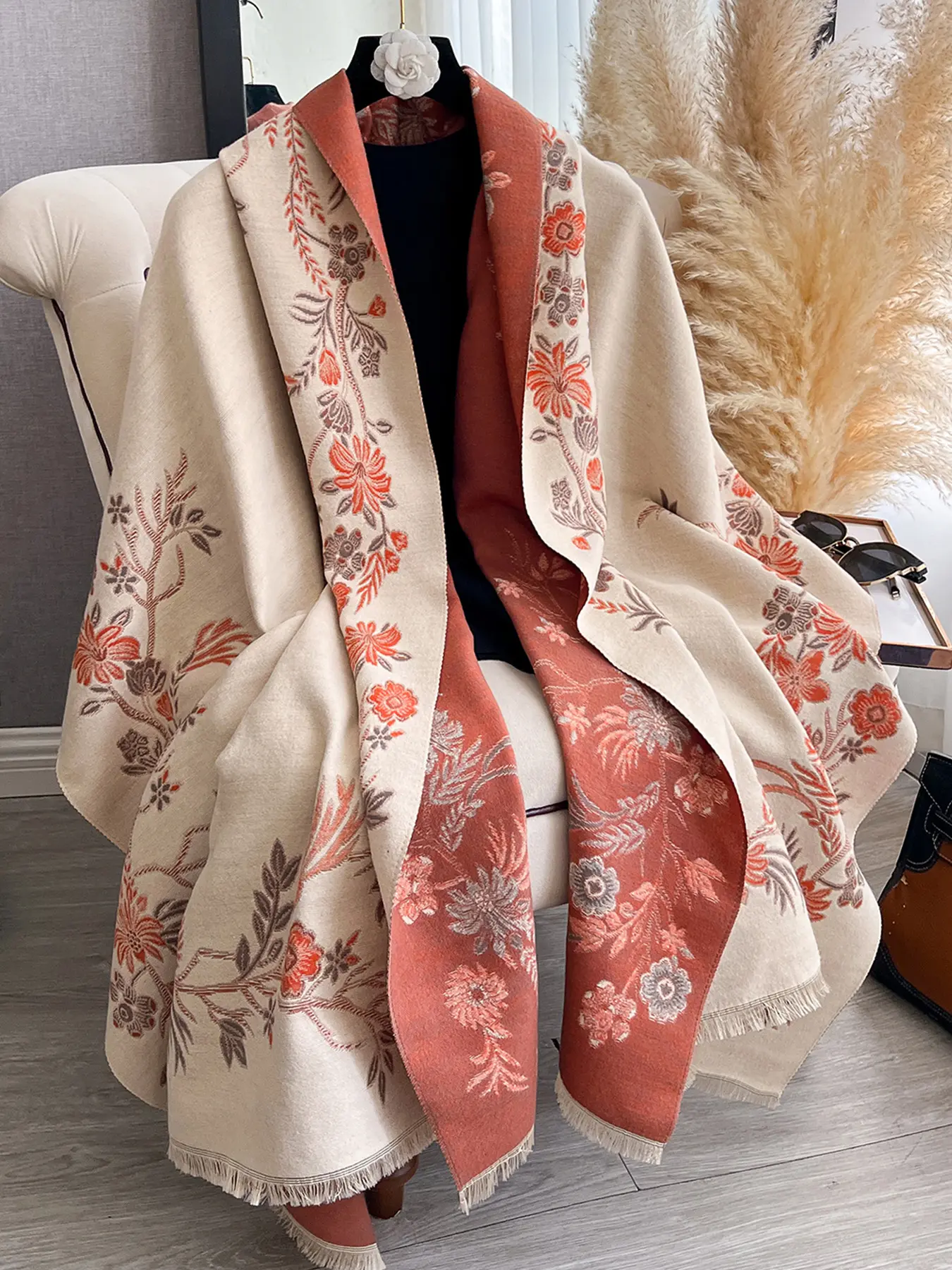 Women's Fall Winter Elegant Floral Print Scarf Shawl, Fitted Warm Casual Formal Fashion Accessory, Daily Wear Stylish Item, Boho Style Shawl