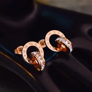 Fashionable Rome Numeral Moissanite Titanium Steel Earrings for Women Gold-Plated Artificial Gemstones Anti-Allergy Rose Gold Ear Studs