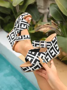 Women's new fashion wedge platform sandals Footwear, with a thick sole and two strap design, suitable for daily casual wear and various occasions, the best choice as a gift, suitable for wearing on beach vacations.