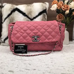 Pre-owned CHANEL Pink Quilted Easy Flap Bag 866