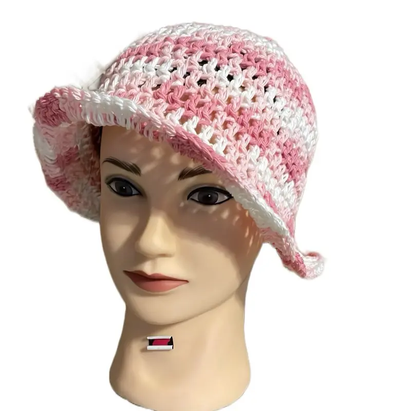 Strawberry Ombre Summer Bucket Hat Pink and White Colorblock Design for Casual Wear Crochet Style Women's Fashion Accessory