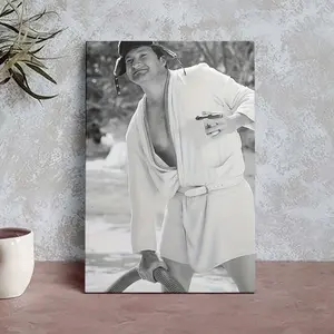1pc  National Lampoon's Christmas Vacation Movie Poster Canvas Wall Art - Iconic Clark Scene, Ready-to-Hang Holiday Decor for Home, Office & Gifts for Film Fans Decoration Paintings
