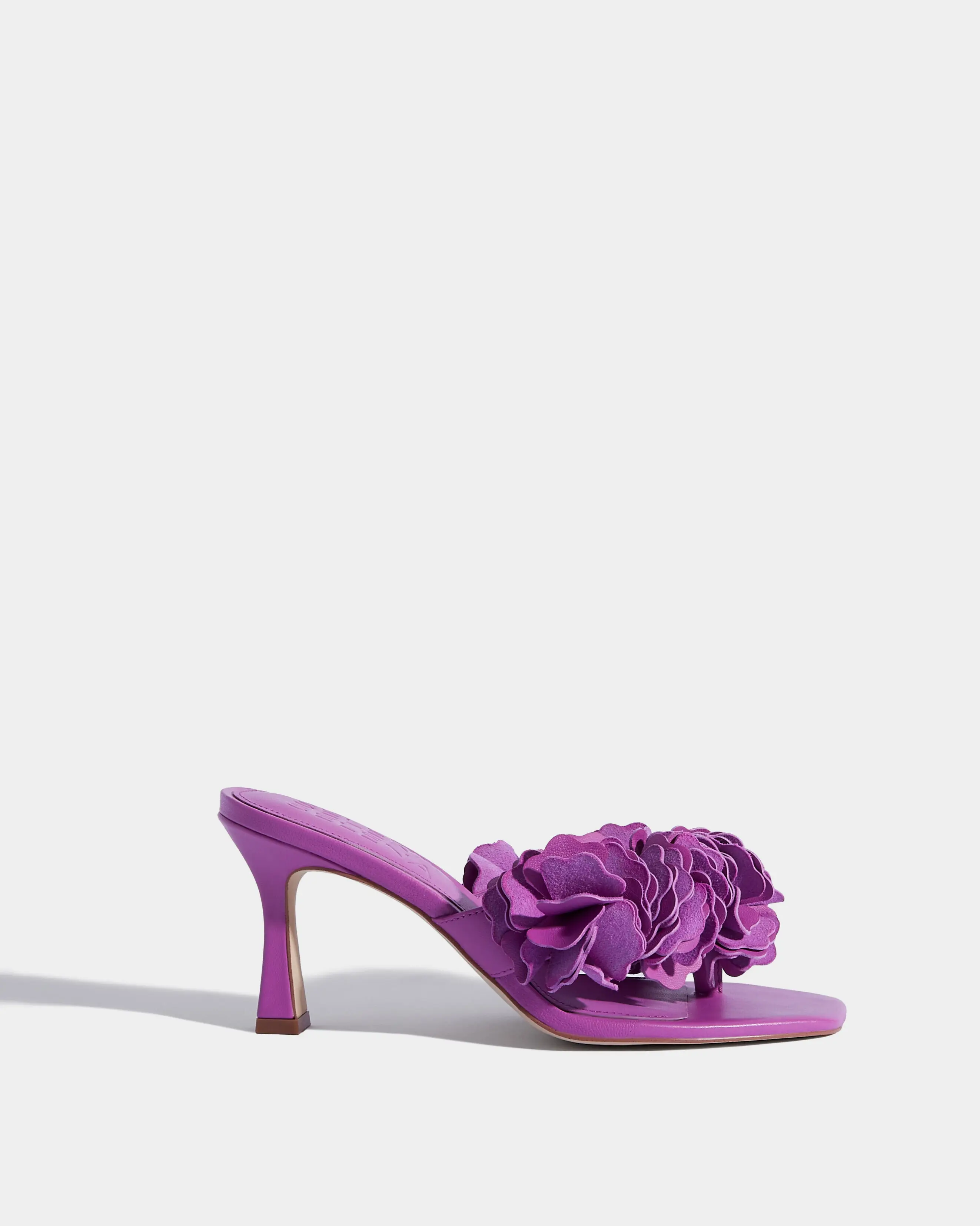 The Florist Mid Heel Thong Sandal in Very Violet