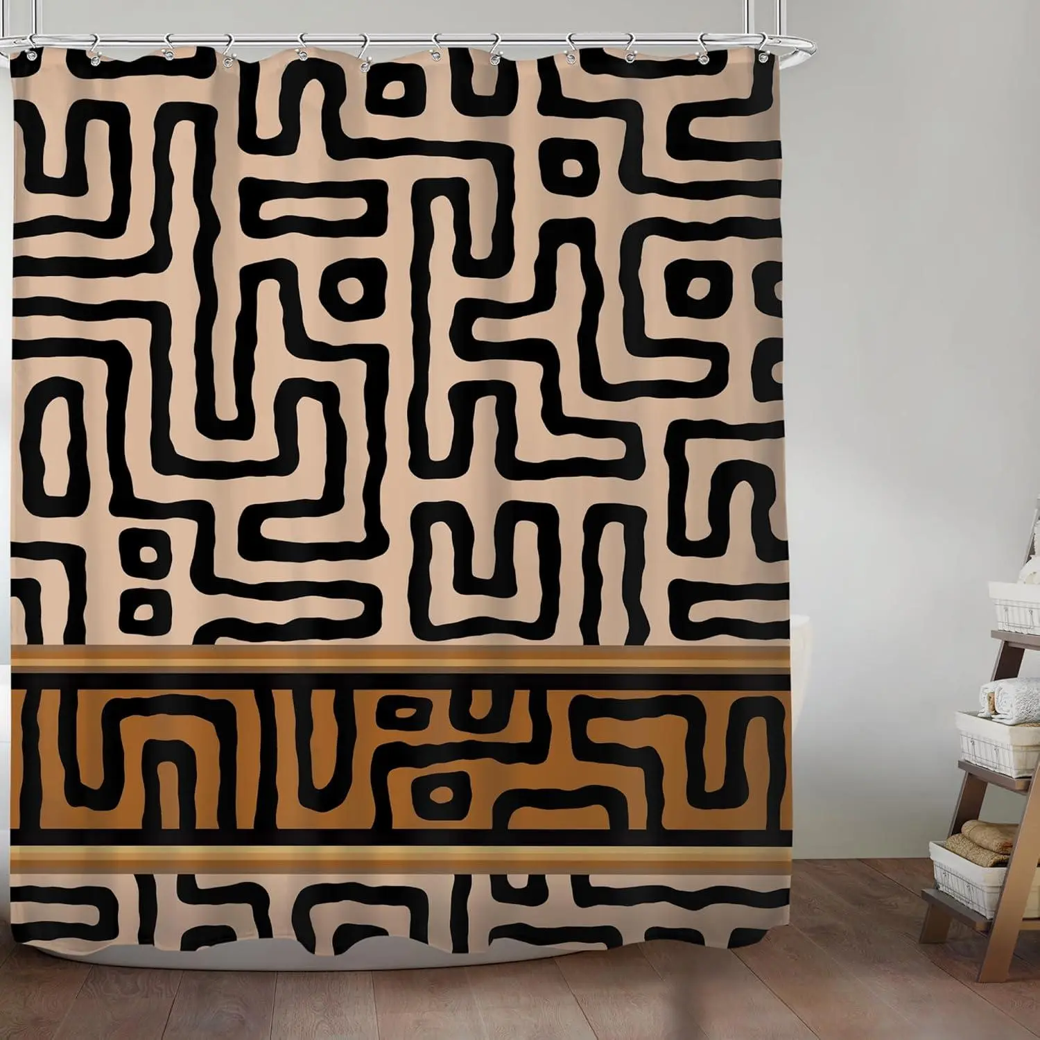 A hot-selling design pattern of southwest Aztec tribe contains 12 hooks, and a polyester single shower curtain with 180cm/70.8inch*180cm/70.8inch can be machine-washed for the decoration needs of modern bathrooms, and can be installed on the wall without