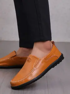 Fashion Casual Versatile Leather Walking Shoes, Flat Slip-On Shoes, Soft Comfortable, Sizes 38-47, Perfect for Daily Wear