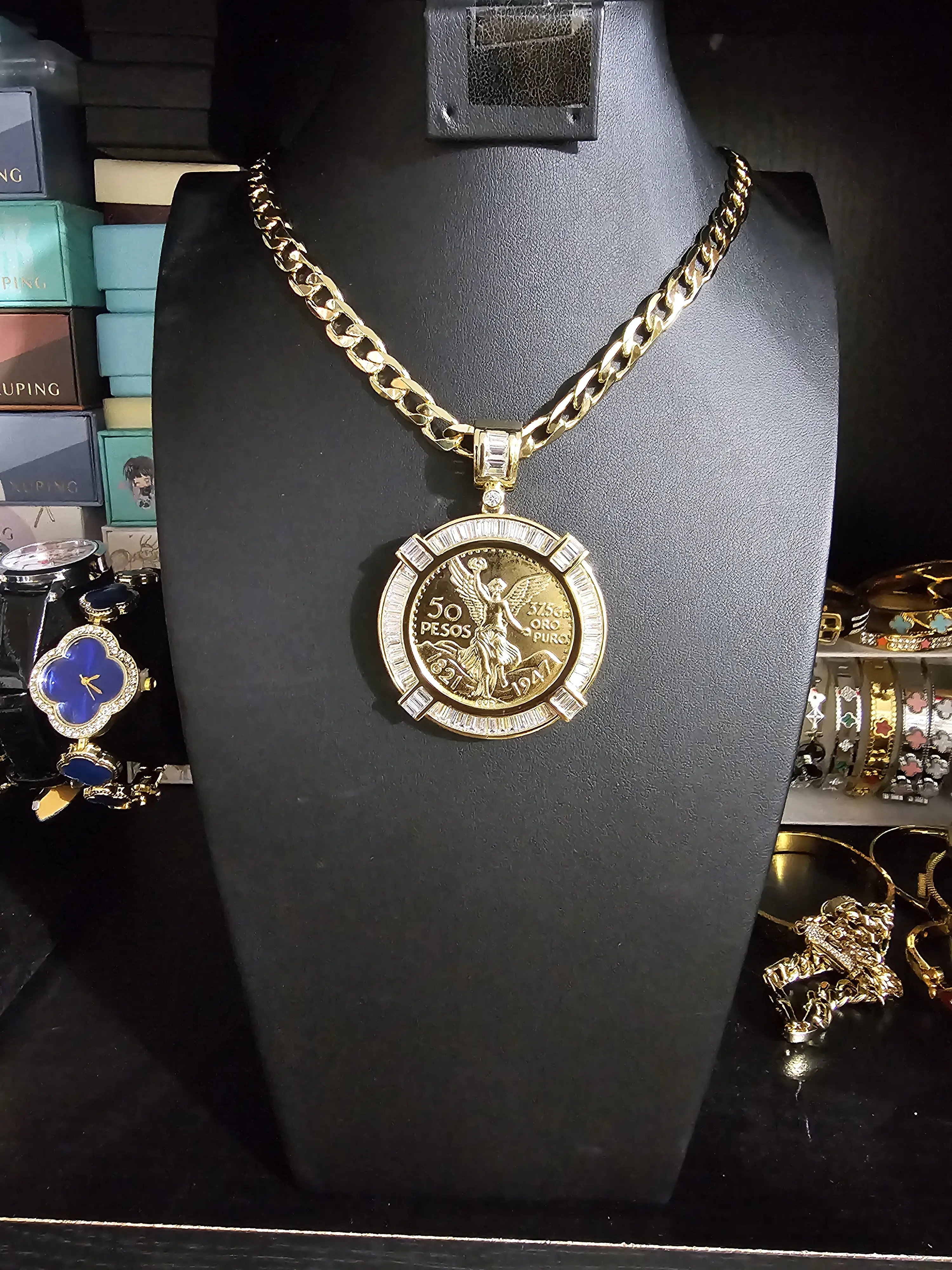 Gold Chain Necklace with 1959 Mexican Pesos Coin Pendant for Men and Women High-Quality Everyday Wear Versatile and Stylish Exquisite Jewelry Gift