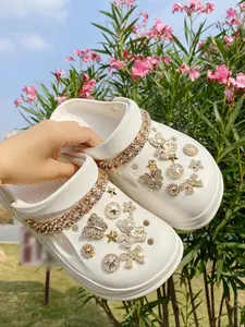 20 Piece Fashion Bling Shoe Charms, DIY Detachable Rhinestone Pearl Garden Shoes Decorations, Holiday Gift Accessories