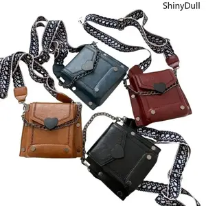 Vintage Heart Chain Crossbody Bag Mini Flap Shoulder Purse