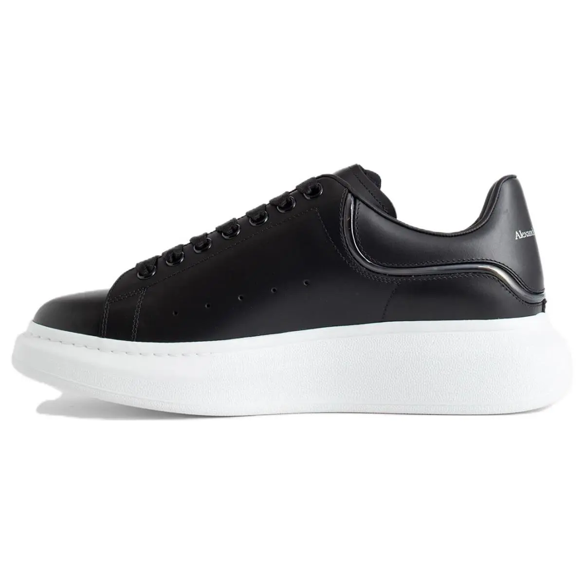 Men's Alexander McQueen Oversized Leather Casual Trainers - Low-Top Comfortable Minimalist Footwear, House White Official Verifiable Maison Mihara Shoes with Global Authentication Credentials