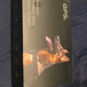 【NewYear2026】Electric Fence for Dogs, Dog Training Collar Outdoor GPS Fence System Waterproof Wireless Fence for Dogs Adjustable Warning Strength Radius 33-999 Yards Rechargeable Smart Pet Containment System for Dogs