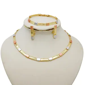 2024 Latest Loop Interlocking Novel Design Necklace Bracelet Ring Earrings Women's Jewelry Set of Four, Ethiopia Dubai Jewelry W