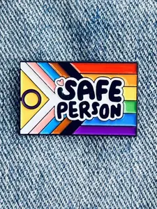 Colorful Flag Shaped Brooch, Simple Cartoon Lapel Pin, Enamel Brooch Suitable for Fashion Collar, Backpack, Badge, Children Gift