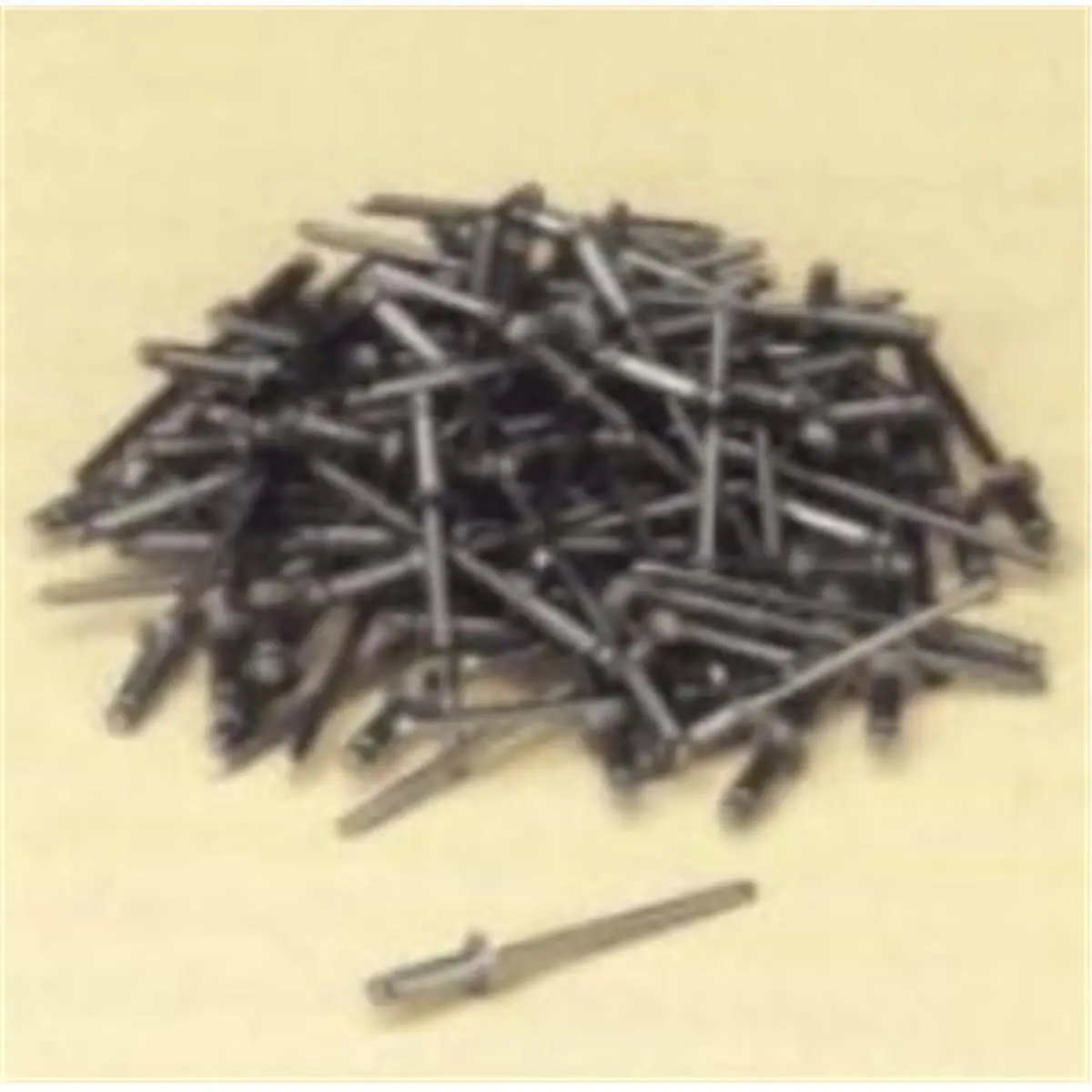 Malco SS/SS44D 304 Stainless Steel Blind Rivets - 0.25" Grip Size, 100-Pack, Sheet Compatible, Mandrel Crimp, Vibration-Proof Access-Limited Fastener for Hardware Tools Blind Rivet Assembly