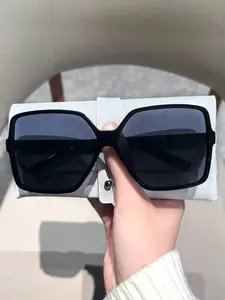 Amber Texture Women's Loose Square Frame Bohemian Style Modern Minimalist Festival Party Sunglasses, Perfect for Outdoor Travel & Tropical Beach Vacations