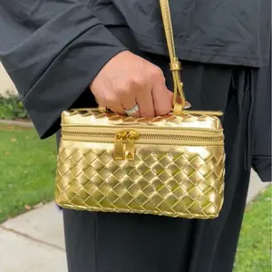 [NEW ARRIVAL] Ampere Signature Vanity 25C Case Intrecciato Woven Crescent Crossbody Purses Women Square Box Shoulder Bag outdoorfun