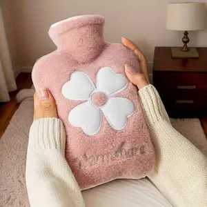 1000ml PVC Hot Water Bottle with Detachable Washable Floral Fabric Cover - All-Season Portable Thermal Bag, Suitable for Home, Travel, Office, Portable Insulated Bottle, Plush Texture Decorative Thermal Accessories, Portable Pain Relief, Hot Compress
