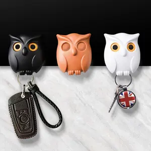 Owl Design Key Hook, Creative Key Holder, Magnetic Key Holder, Key Storage Hook, Home Decor for Living Room Bedroom Kitchen Bathroom