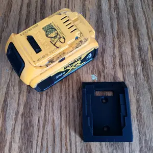 Dewalt Battery Holder 3d Printed 1 pack snapon tools
