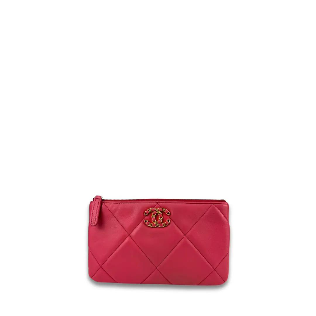 Pre-owned CHANEL Lambskin Clutches & Wristlets Pink 19 Zipper Clutch