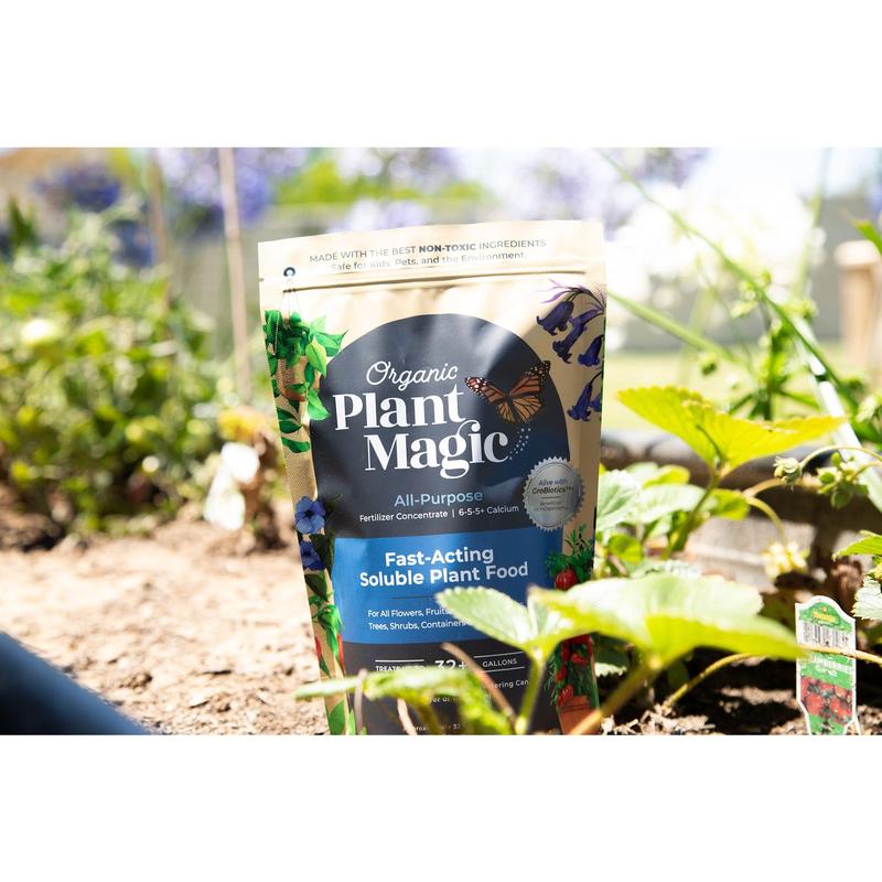 Fast-Acting Soluble Plant Food