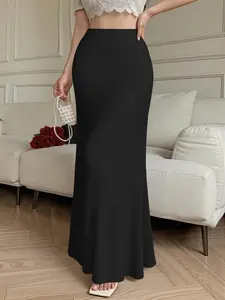 High-Waisted Flowy Fish Tail Long Skirt, Casual Fitted Plain Design, All-Season Fashion for Dates, Trendy Style