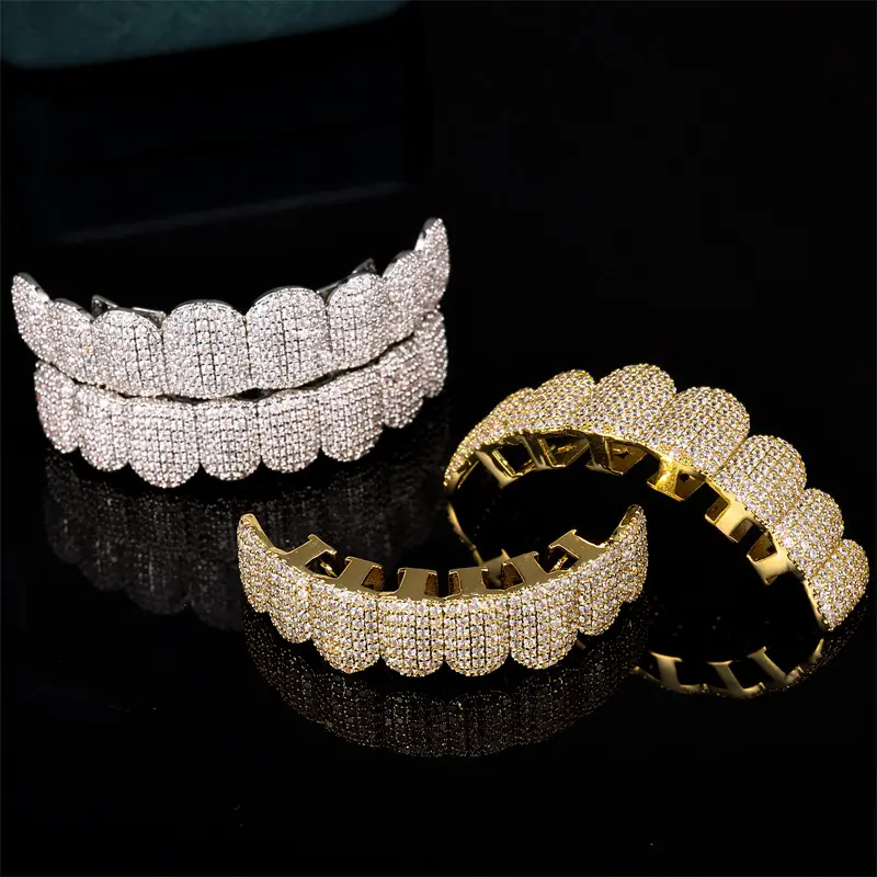 Iced Out Cubic Zirconia Grillz, Hip Hop Vampire Fangs Top and Bottom Set for Men and Women, Fashion Jewelry for Cosplay Parties