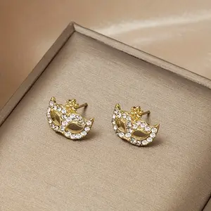 1 Pair French Vintage Style Luxury Personalized Masquerade Theme Mask Earrings, Fashion Trend Women'S Earrings, Synthetic Stones, Alloy Base, Unplated Ear Studs for Girls accessories men earring stacks