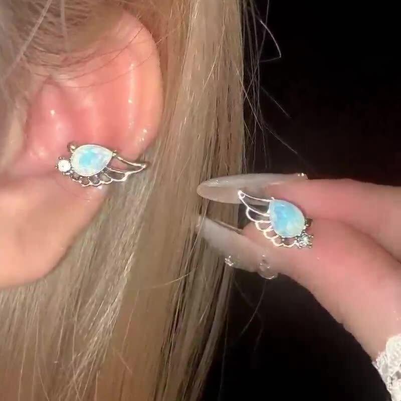 Zircon Wing Ear Clips for Women Without Pierced Ears New Style Ear Cartilage Clips Understated Luxury Niche Earrings