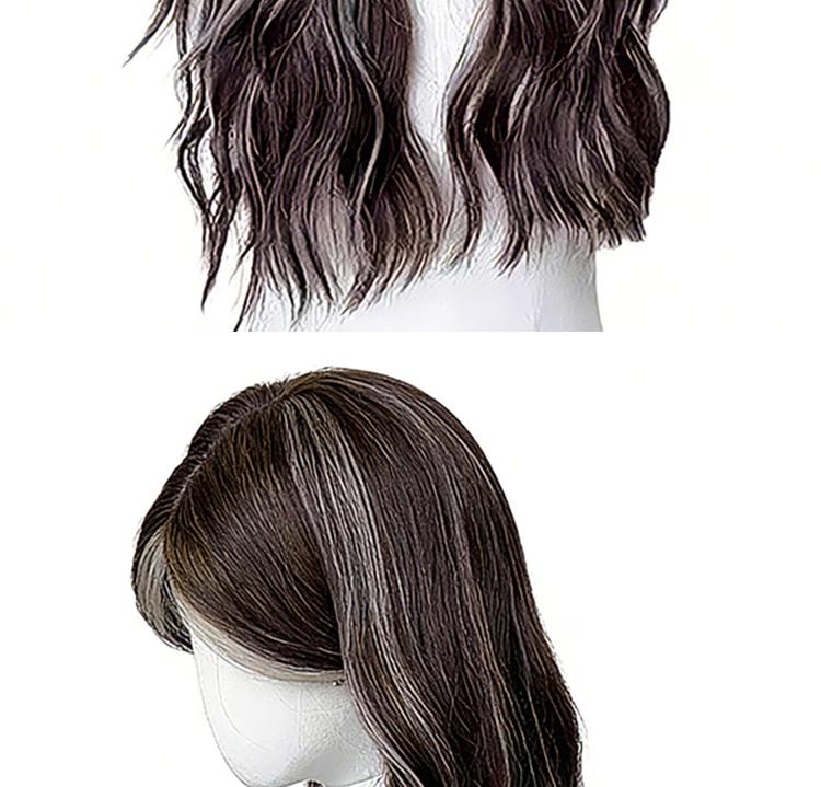 Lotfon Women's non-adhesive synthetic wig, Brown with white highlights big wave style, adjustable head circumference, comfortable fit, easy to wear, lightweight and breathable, instantly changes your style, suitable for daily wear and cosplay.