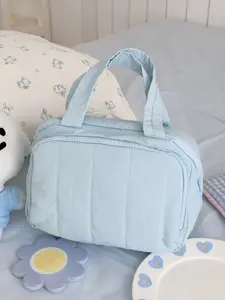 Cosmetic storage bag, large capacity portable cosmetic bag, suitable for travel and daily use, Makeup Storage Bag