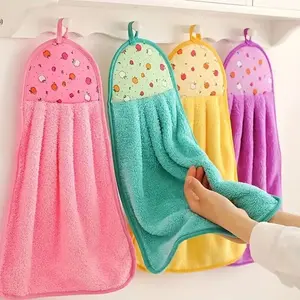 2pcs Hanging Hand Towels, Cartoon Pattern Microfiber Coral Hand Cloths, Super Soft Absorbent Quick Dry Washcloths with Hanging Loop, Random Color for Kitchen Bathroom Home Use
