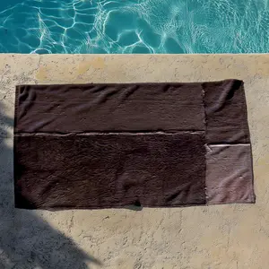 1 piece Detailed texture display of concrete wall surface themed beach towel - Modern design flannel blanket, suitable for sofas and beds, all-season use, super soft and warm, digital printing, 100% polyester material, machine washable, suitable