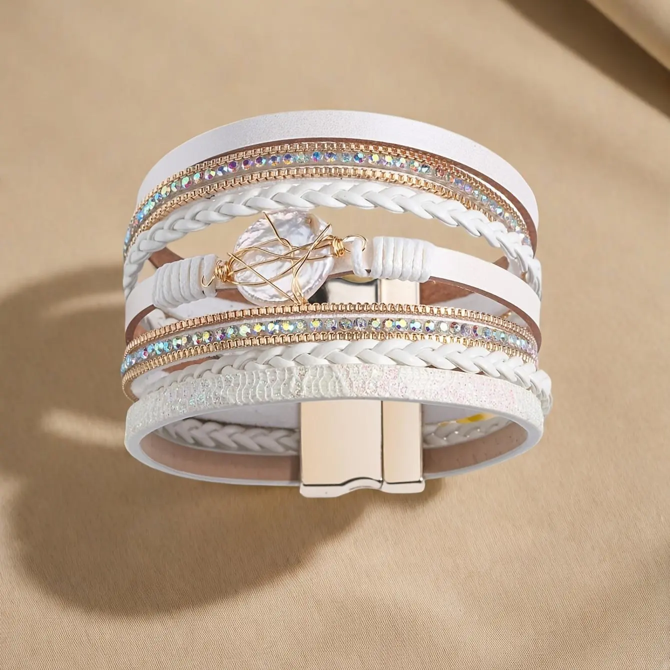 1pc European and American Style Zinc Alloy PU Leather Handwoven Bracelet, Khaki Women's Bangle, Fashion Commuter Wristband, Gift