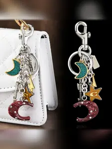 Luxurious Elegant Heart Letter Rhinestone Keychain, Keychain for Bags, Bag Charm Accessory, Car Key Fob Decoration, All Seasons Fashion Jewelry