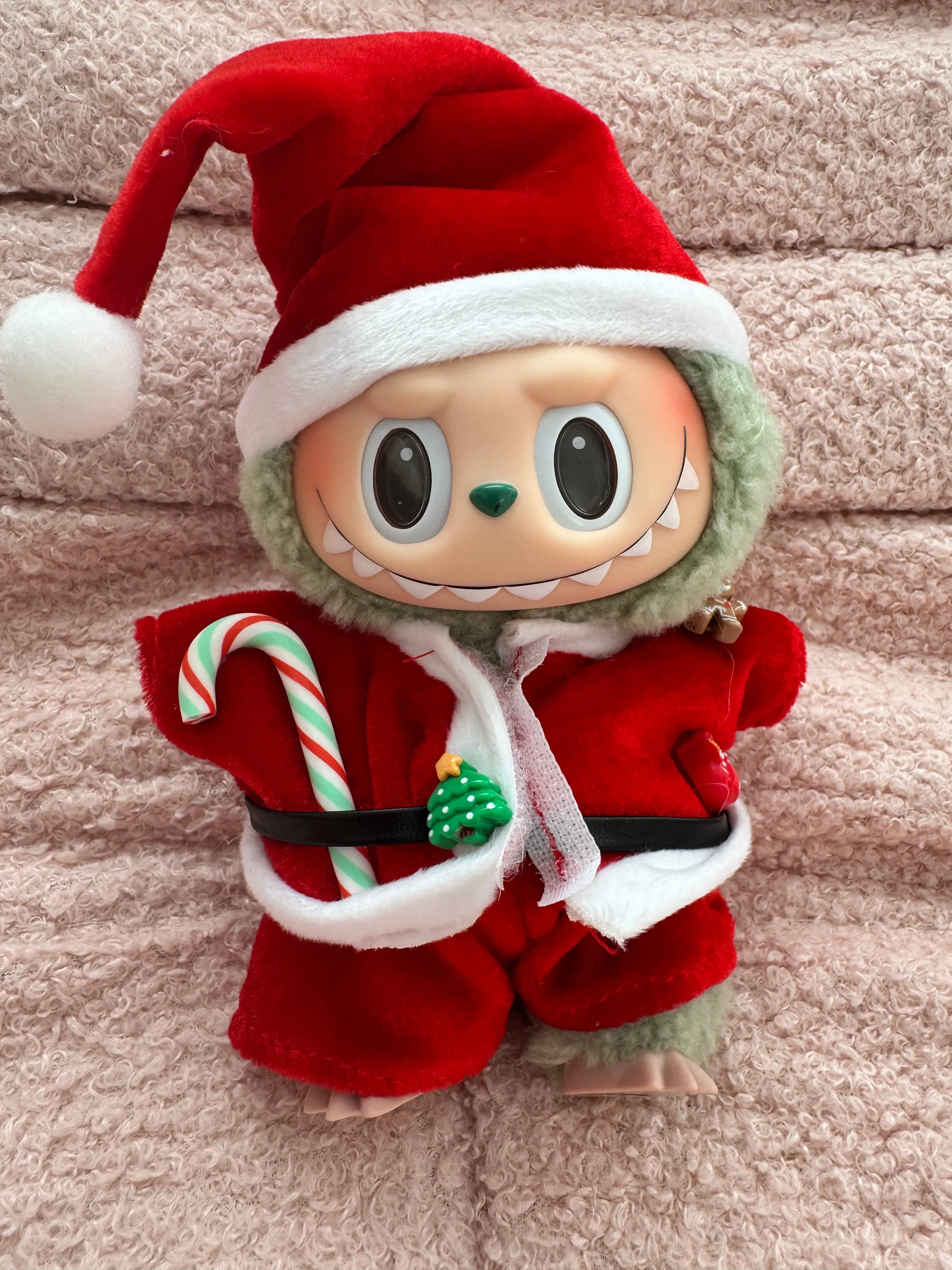 Labubu Outfit – Santa Claus Christmas Costume 3 pieces, Clothes Only, Doll Not Included