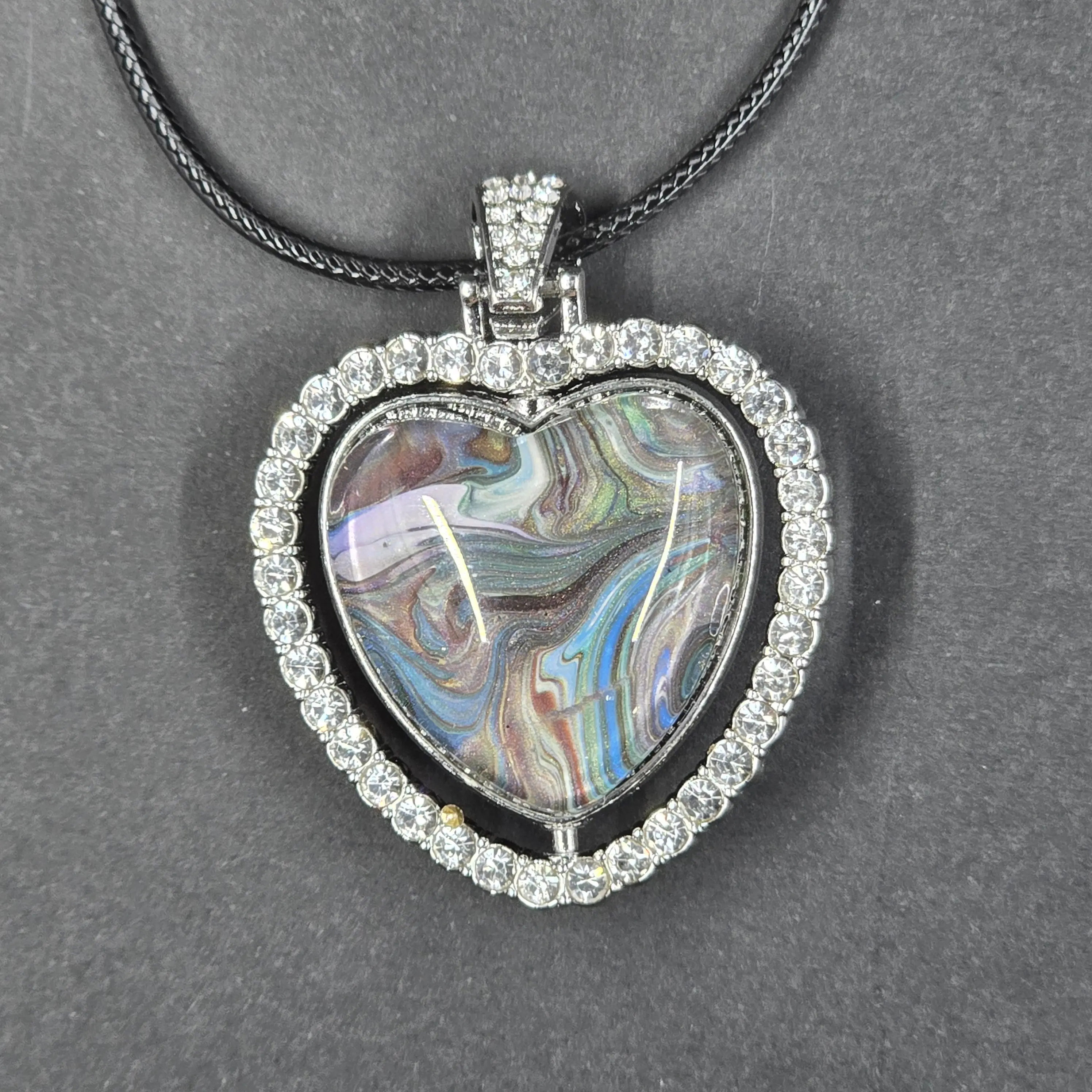 Hand-Crafted Spinning Heart Necklace for Women, 25mm Double-Sided Hand-Painted Pendant with 18-inch Leather Cord, Hand-Crafted Necklaces