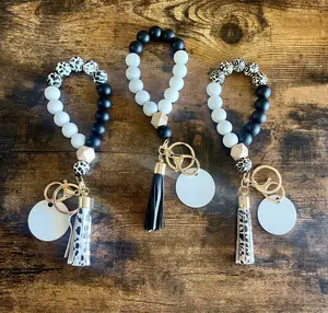 Silicone Bead Wristlet with Essential Oil Bead