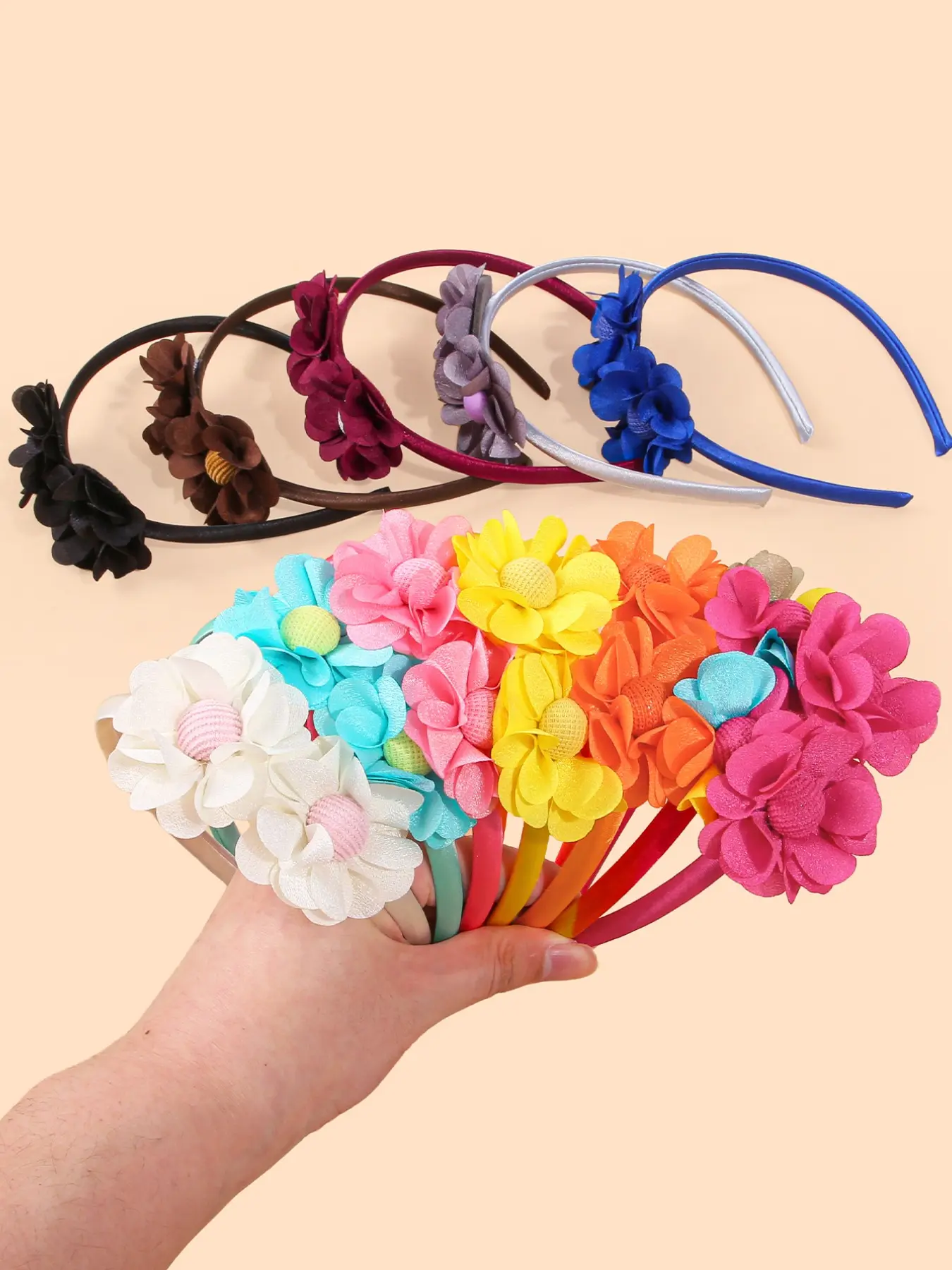 4 Pcs Floral Hair Bands, Elegant Headbands for Girls, Perfect for School, Daily Wear, Playtime, Ideal for Teenage Girls