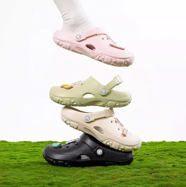 Rascal Rabbit Fashion Hole Sandals, Summer Essential Platform Sandals for Women,  Indoor/Outdoor Use, Breathable & Non-Stuffy, 2-in-1 Wear (Sandal & Slip-On)，Back To School