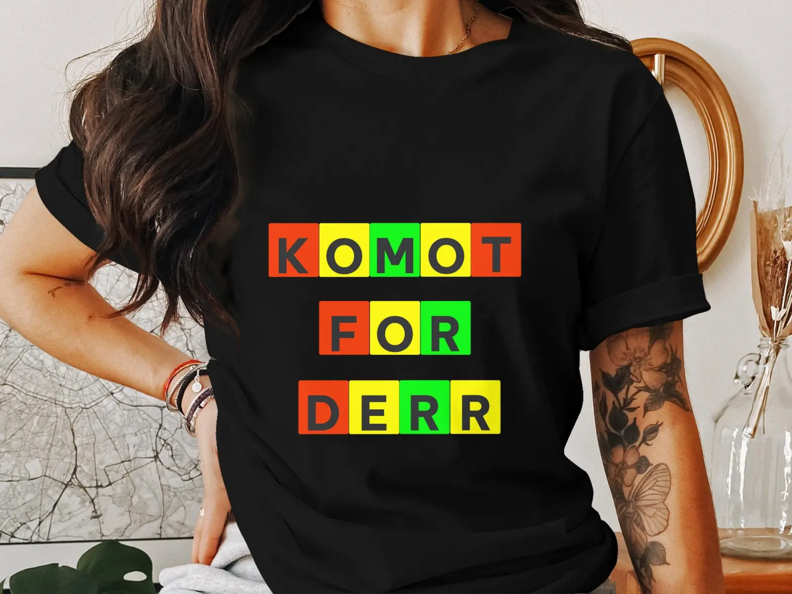 Komot for Derr - Naija Pidgin T-Shirt | West African Style Tee