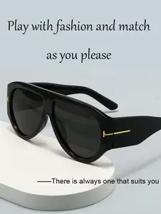 70s Retro-Inspired Oversized Sunglasses UV400 Protection Thick-Frame Fashion Shades Unisex Stylish Accessory.