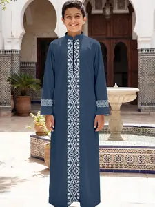 Muslim Boy Embroidered Long Robe, Stand Collar Long Sleeve Prayer Clothing, Traditional Islamic Fashion for Boys
