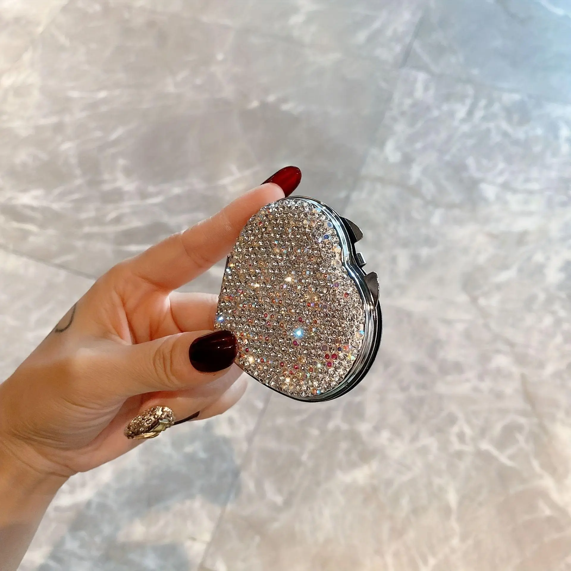 Rhinestone Decorated Makeup Mirror, 1 Count Portable Foldable High Definition Double-sided Makeup Mirror, Makeup Tool for Women & Girls, Travel Makeup Mirror, Cosmetic Mirror